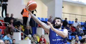 İlk yarının lideri İstanbulspor Beylikdüzü’nü 75-64 yenen Türk Telekom