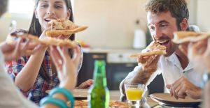 Hızlı yeme alışkanlığına karşı 9 öneri