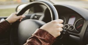 Özel Direksiyon Kursundan Güvenli Sürüş için Adım Adım Eğitim