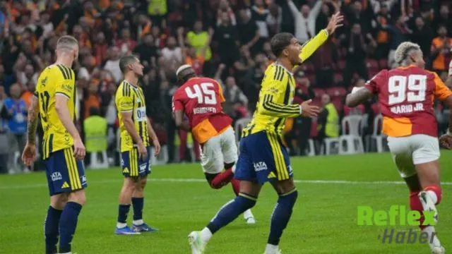 Galatasaray Fenerbahçe Maç Sonucu 2-1! Osimhen Derbiye Damga Vurdu, Liderlik Galatasaray'ın