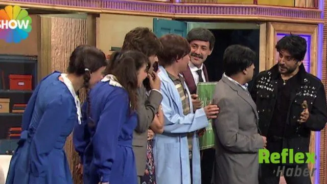 Güldür Güldür Show Yeni Bölüm Tanıtımı İ̇zleyiciyle Buluştu