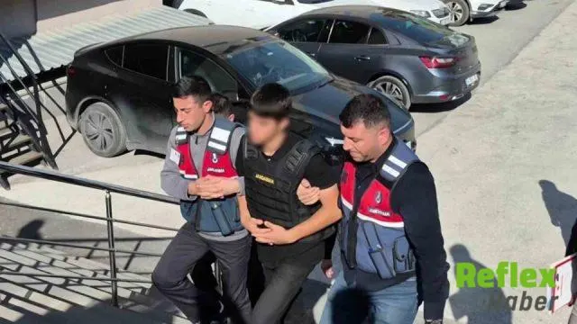 Eskişehir'de Amcasını Silahla Vuran 15 Yaşındaki Şüpheli Tutuklandı