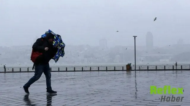İ̇stanbul’da Sağanak Hafta Sonuna Kadar Sürecek