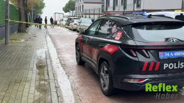 Avcılar'da Park Tartışmasına Müdahale Eden Bekçi Veliyi Ayağından Vurdu