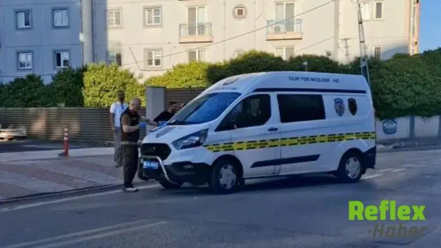 Ümraniye’de Ağaçlık Alanda Çantada El Bombası Bulundu