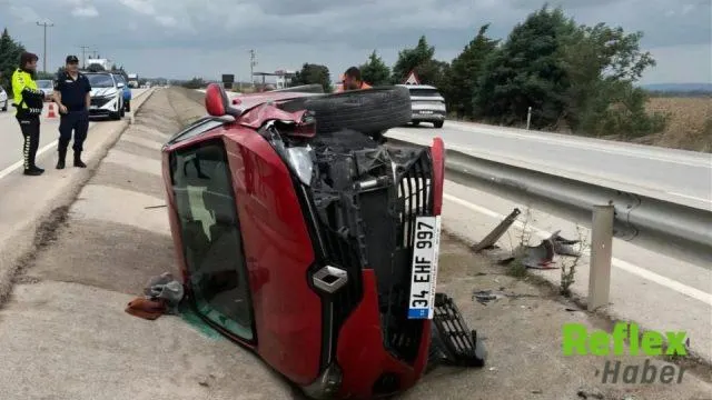 Bursa'da Otomobil Kanala Düştü, Sürücü Yaralandı