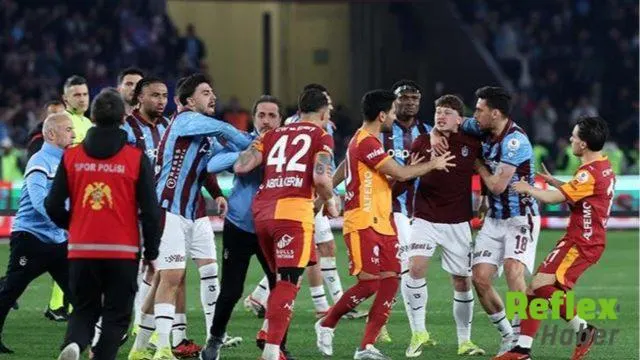 Derbi Bitti Tartışmalar Bitmedi! Çalan Şarkılar Tepki Çekti