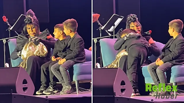 Bülent Ersoy Bursa konserinde iki çocuğa deste deste harçlık verdi