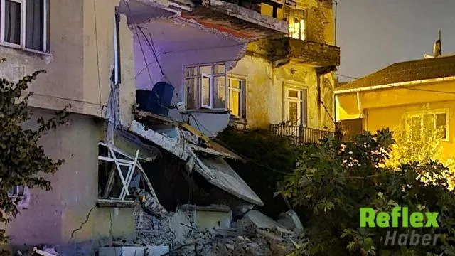 Zonguldak'ta Sağanak Sonrası İ̇ki Katlı Evin Duvarı Çöktü