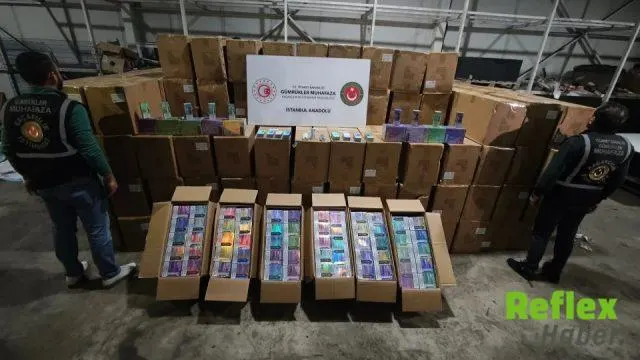 İ̇stanbul'da Sarıyer Ve Ambarlı'da 310 Milyon Liralık Kaçak Elektronik Sigara Operasyonu