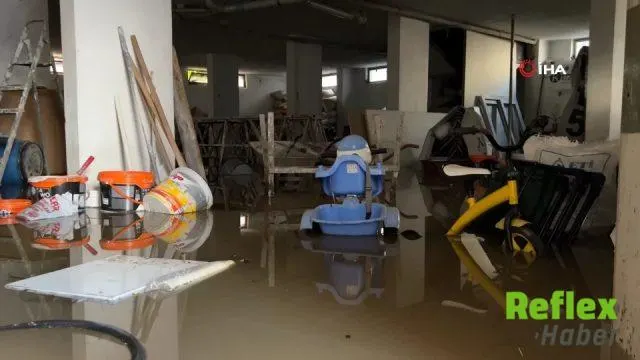 Mersin'de Sel Hasarı Gün Ağarınca Ortaya Çıktı